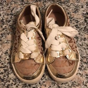 MK Michael Kors Girls Sneaker Size 7